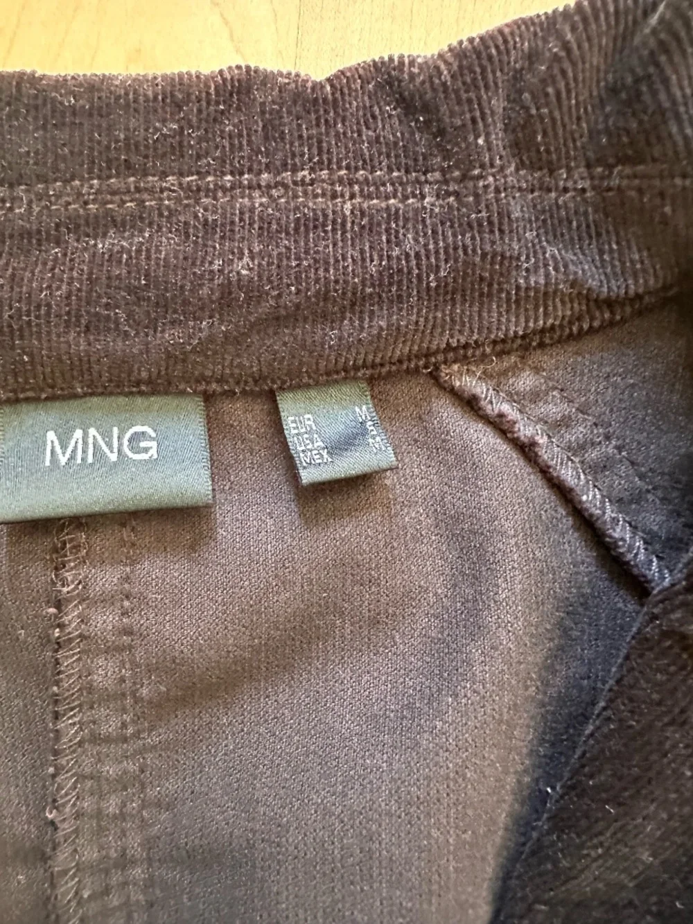MNG Jacket - Picture 3 of 4